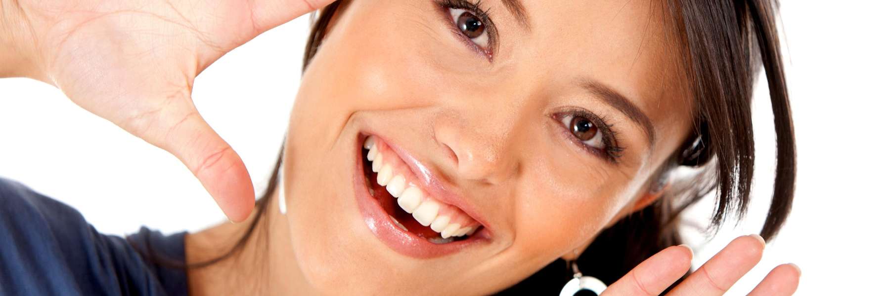 Happens During a Smile Makeover