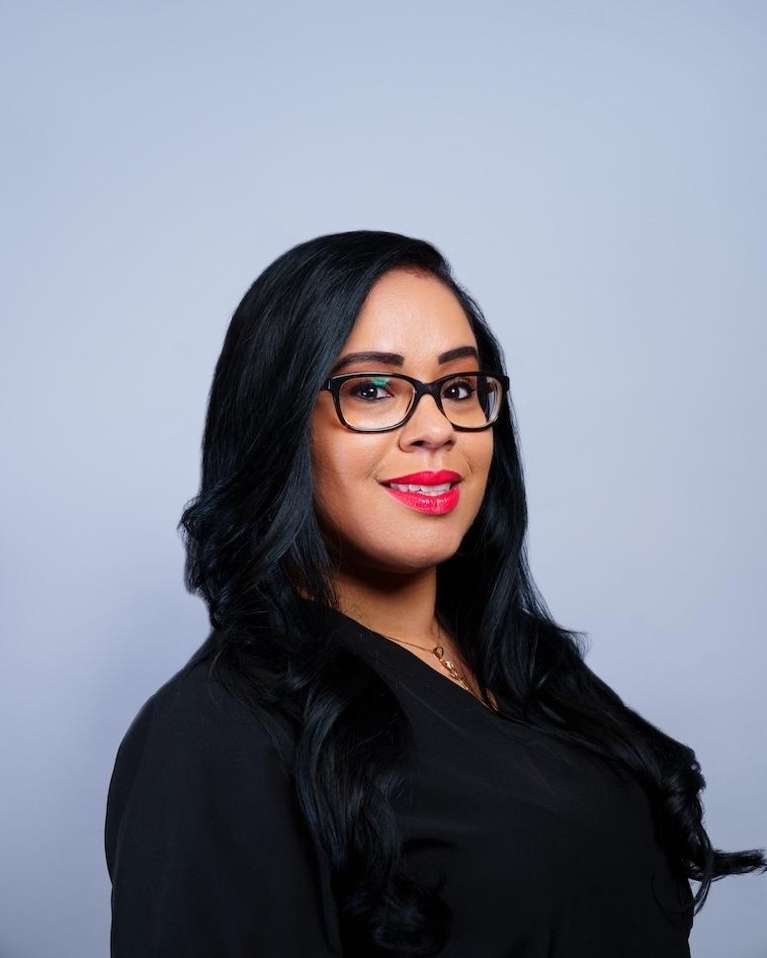 Amanda, a dental assistant at harlow dental uptown location, charlotte nc