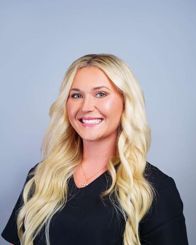 Faith - Hygienist at harlow dental eastway location, charlotte nc 